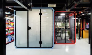 XL｜訂製電控霧面玻璃(開)